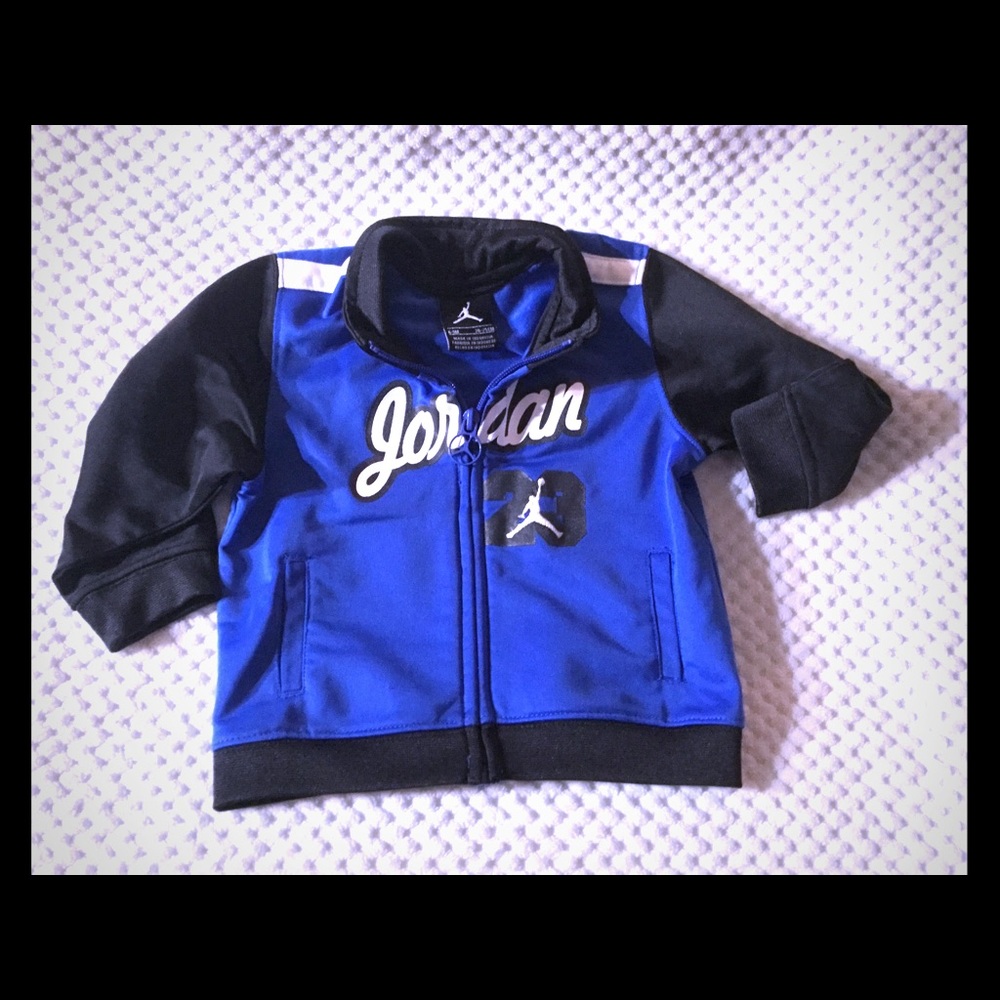 Jordan light weight track jacket 6-9 Month NWOT